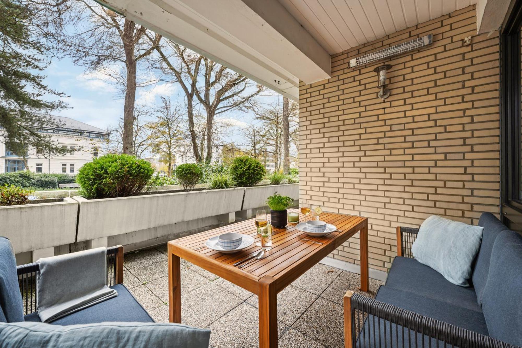 Apartment Stilvolle Stadtoase, 116 Qm, Parkblick, Wassernah, Parkplatz *