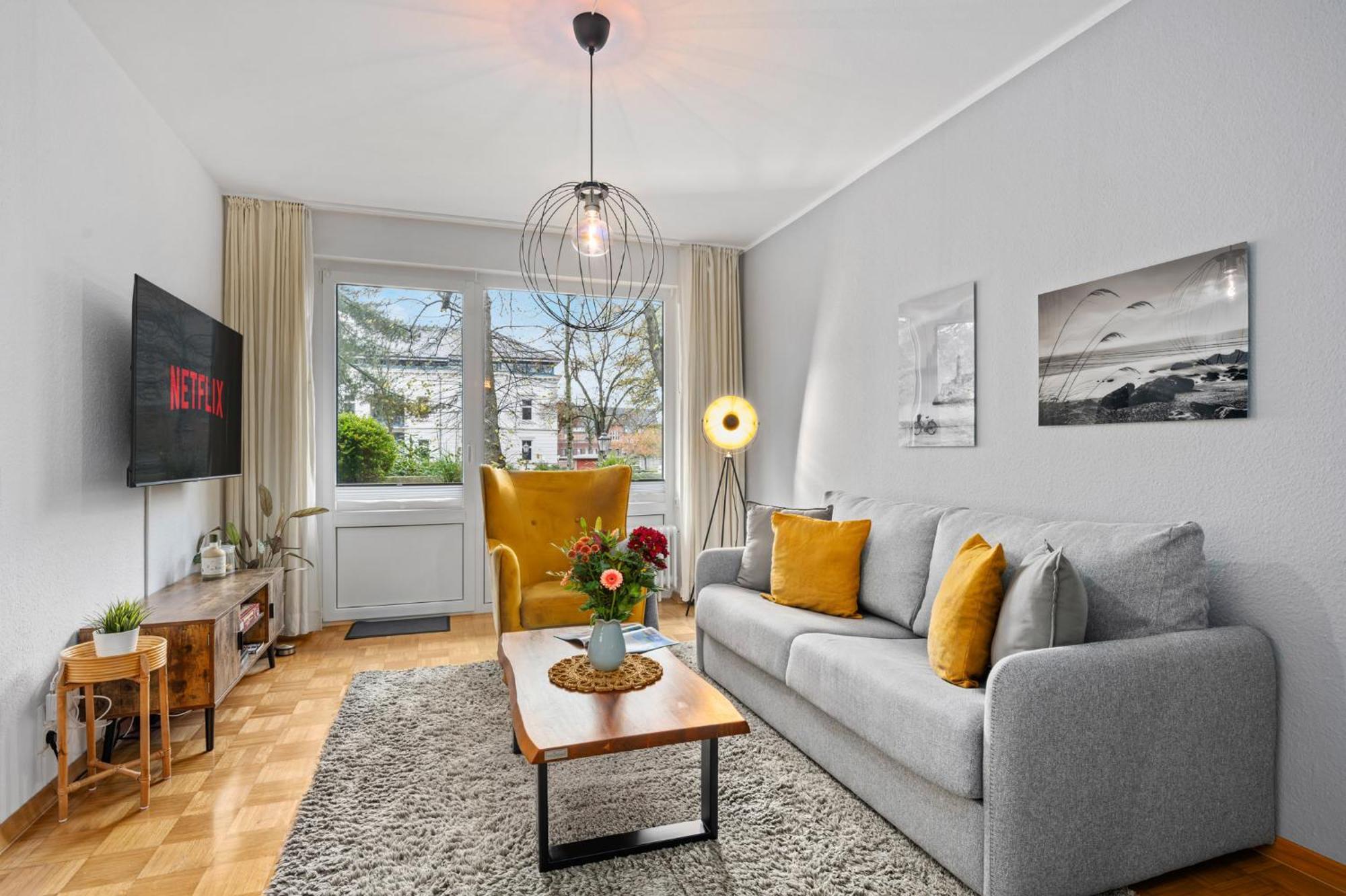 Apartment Stilvolle Stadtoase, 116 Qm, Parkblick, Wassernah, Parkplatz *
